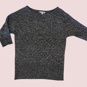 New York & Co knit mid-sleeve top Small